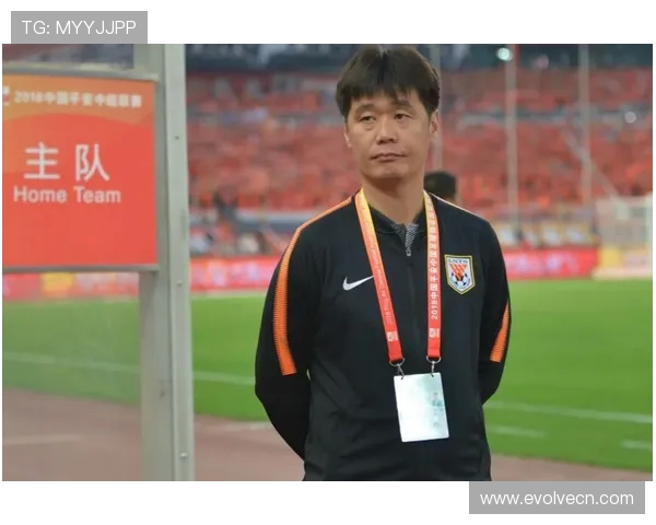 巩晓彬执教风格全面解析从球员时代到教练生涯的蜕变与坚持 巩晓彬执教风格全面解析从球员时代到教练生涯的蜕变与坚持