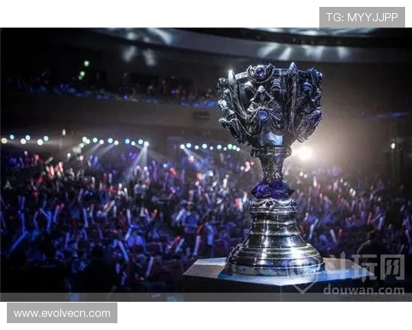 英雄联盟S15总决赛精彩回顾与战队表现分析