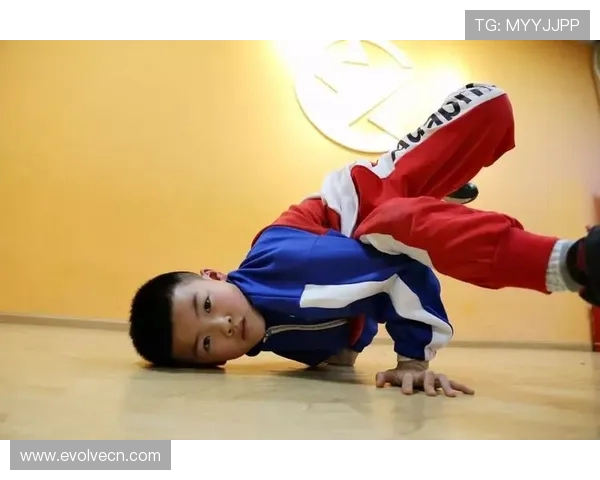 广州街舞队的节奏魅力解析与街舞文化的深度探讨 广州街舞队的节奏魅力解析与街舞文化的深度探讨