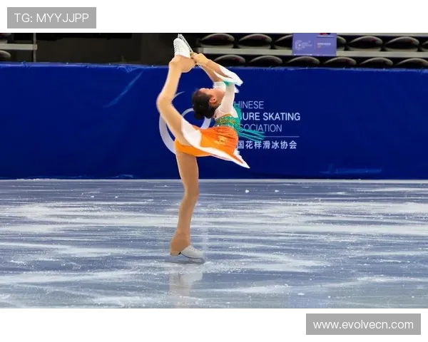 刘铮的奋斗历程与篮球梦想如何在风雨中绽放光彩 刘铮的奋斗历程与篮球梦想如何在风雨中绽放光彩