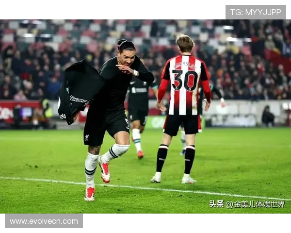 努涅斯在赛场上的崛起与挑战解析，未来能否成为足球新星的关键时刻