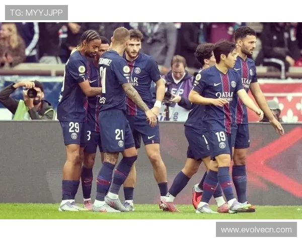 巴黎圣日耳曼与里尔的巅峰对决谁能在法甲赛场上笑到最后